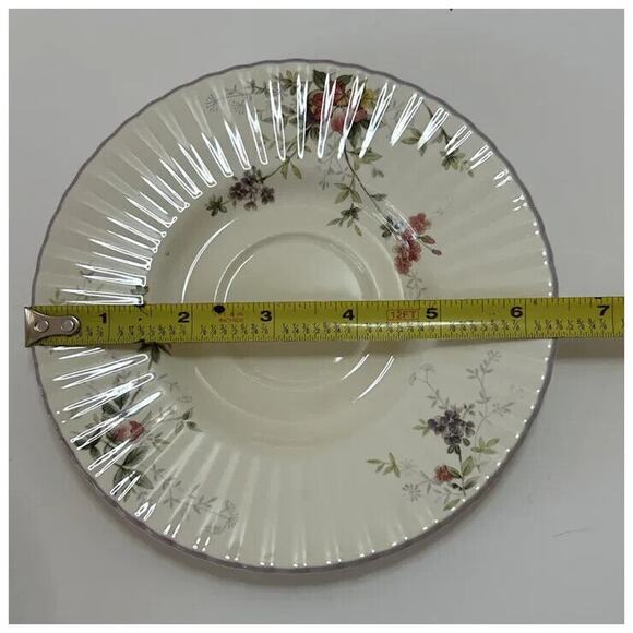 MIKASA Park Lane, Saucer set of 3, Classic Elegance Multicolor Flowers Discon't - Picture 8 of 13